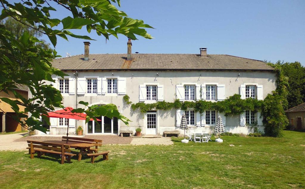 Bed and Breakfast Le Faing Du Bray Plombières-les-Bains Exteriér fotografie